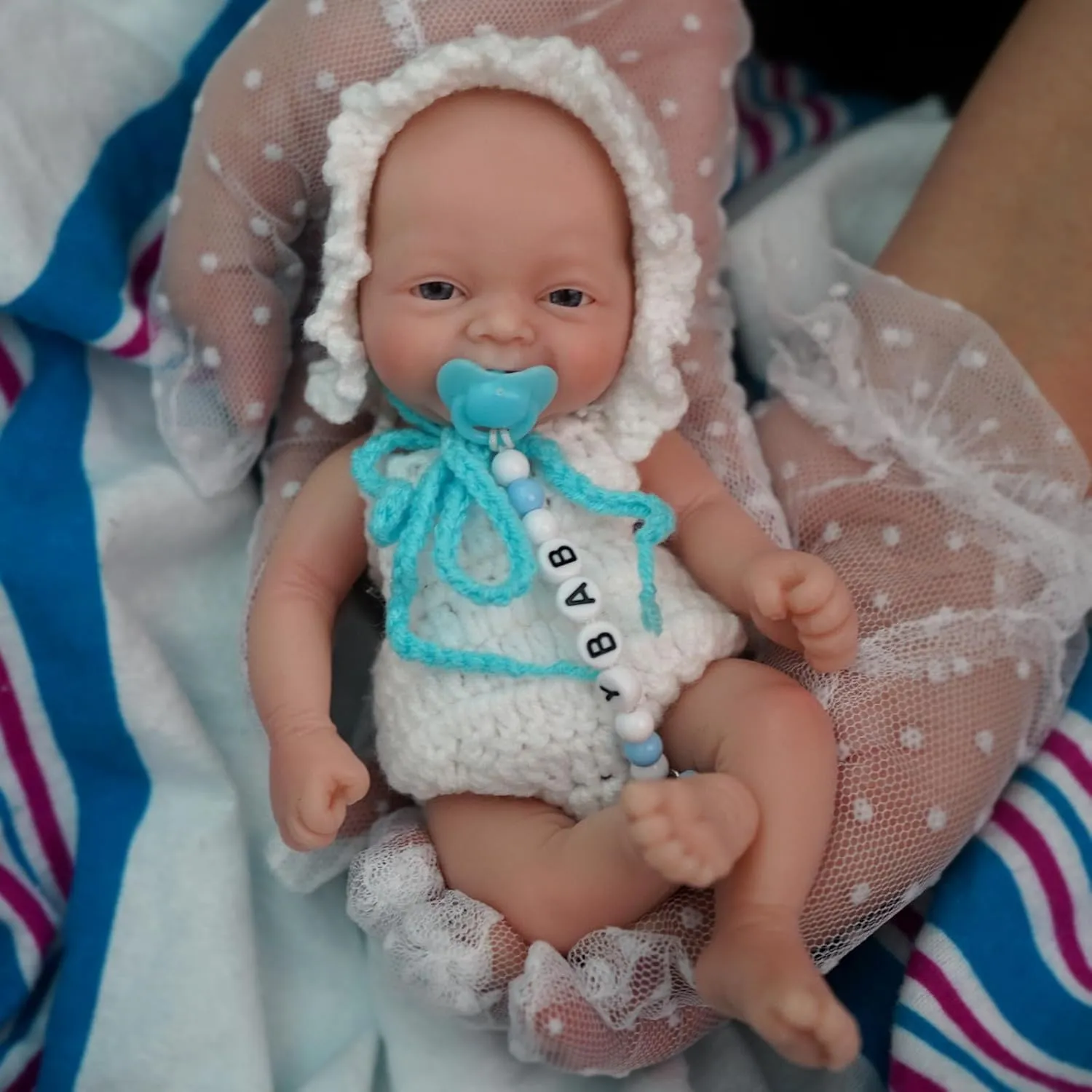 7 Inch Reborn Baby Doll ，Silicone Doll Boy Lvin Mini Realistic Newborn Baby Dolls Silicone Full Body Stress Relief