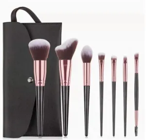 7 pieces of black makeup brush set