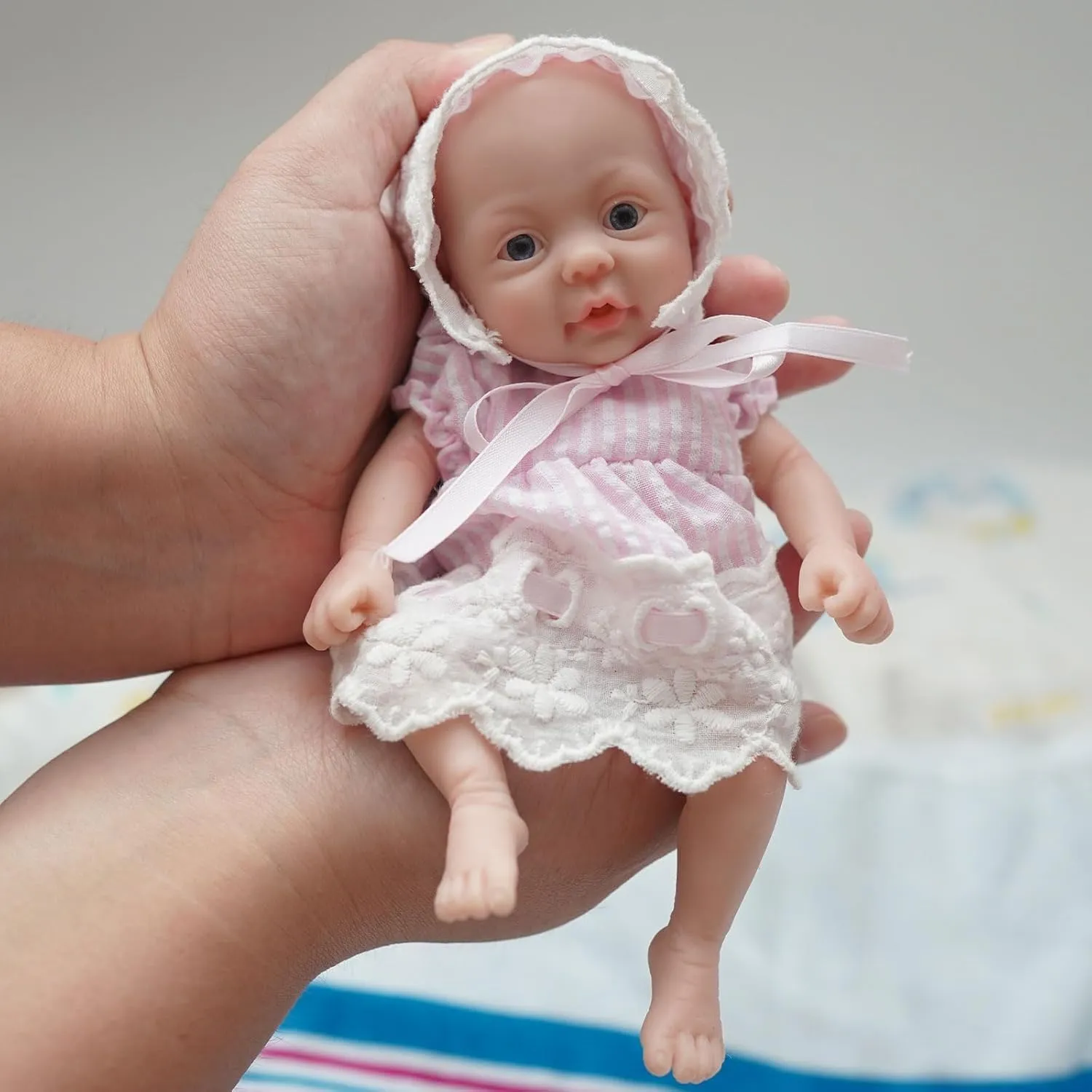 7" Mini Silicone Baby Girl, Silicone Full Body Baby Soft Skin Realistic Newborn Baby Dolls Real Life Tiny Baby Doll with Feeding Accessories