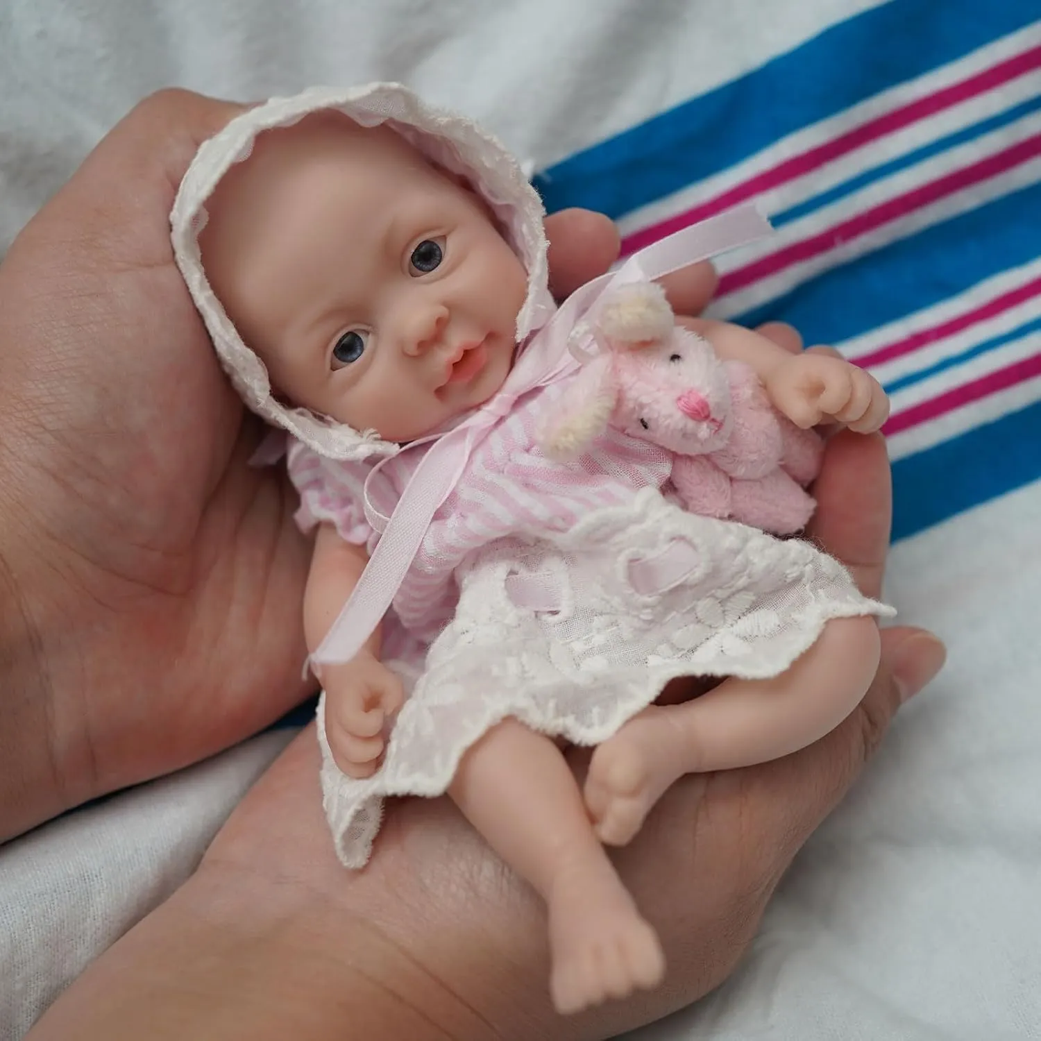 7" Mini Silicone Baby Girl, Silicone Full Body Baby Soft Skin Realistic Newborn Baby Dolls Real Life Tiny Baby Doll with Feeding Accessories