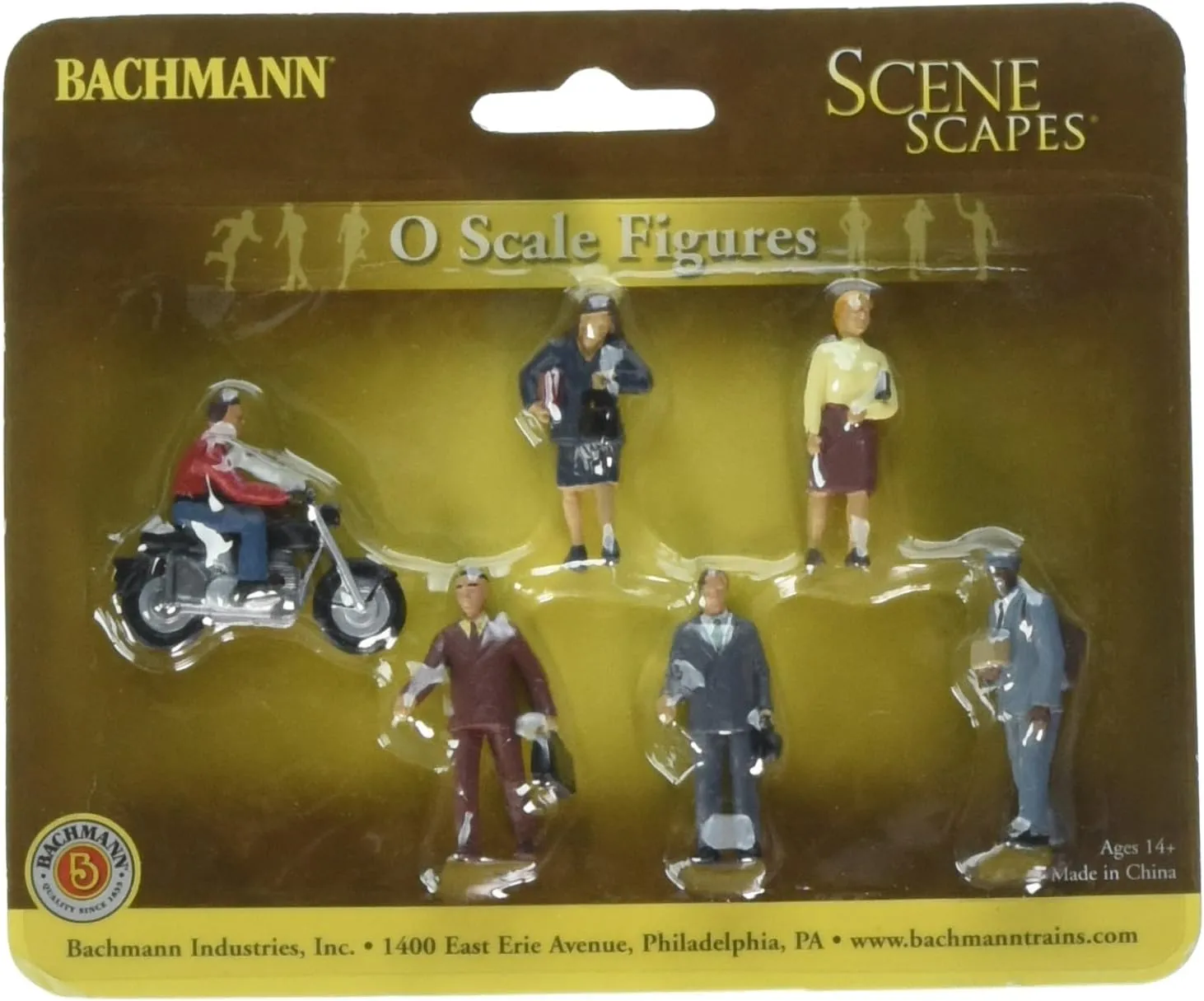 Bachmann Trains - FIGURES - CITY PEOPLE with MOTORCYCLE (7pcs/pk) - O Scale