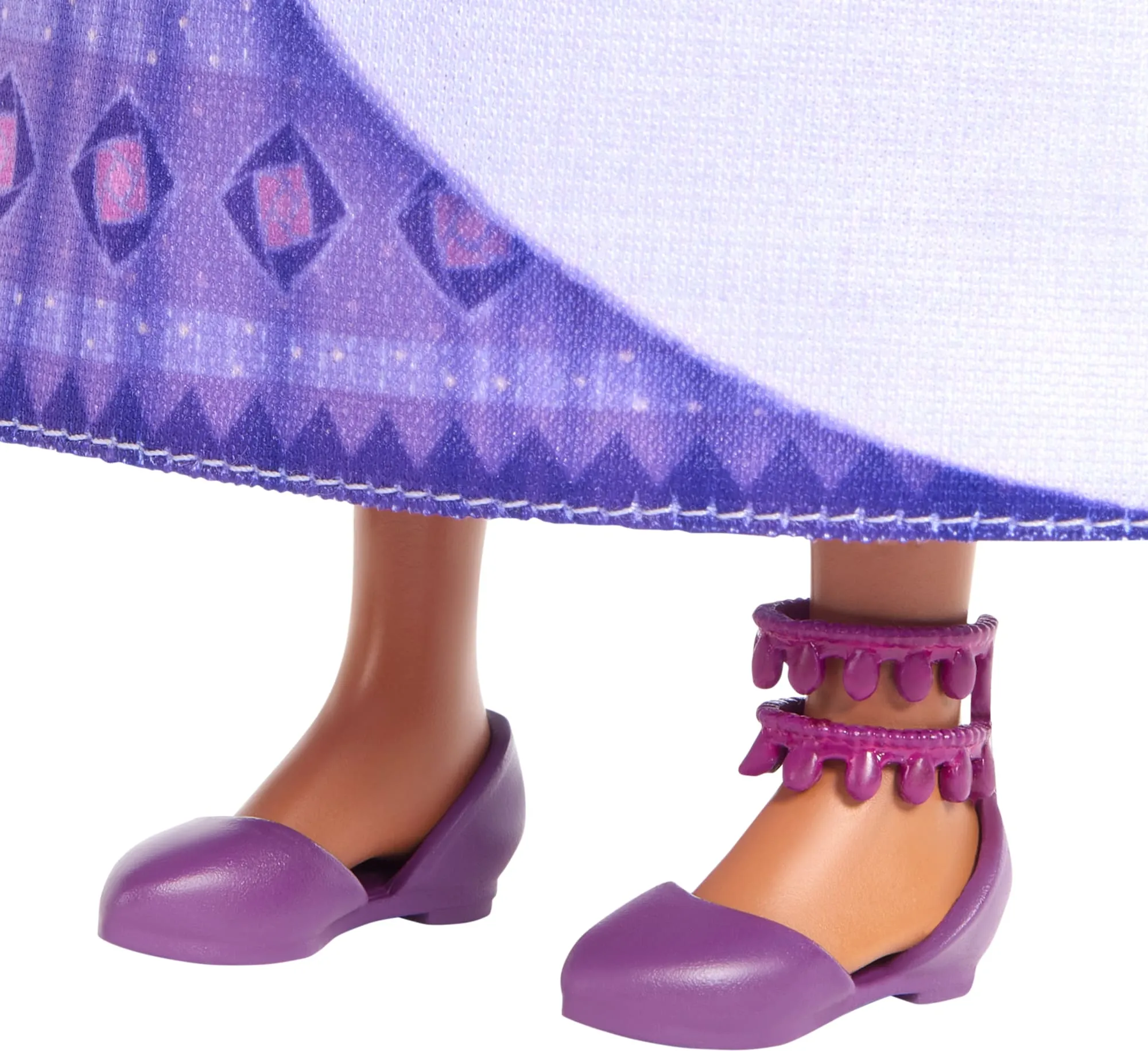 Disney's Wish Asha Of Rosas Posable Fashion Doll And Accessories