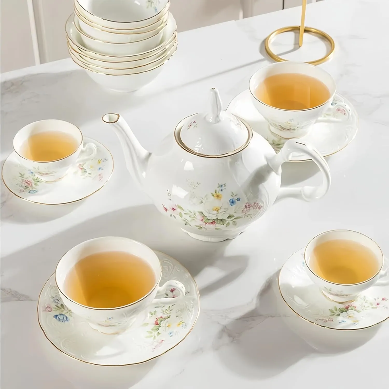 GOMMO Vintage Style Bone China Tea Cup and Saucer Set for 1, English Elegant Bone China Tea Cup, 7 oz Cappuccino Espresso Latte Cup Mug (1, White Floral)