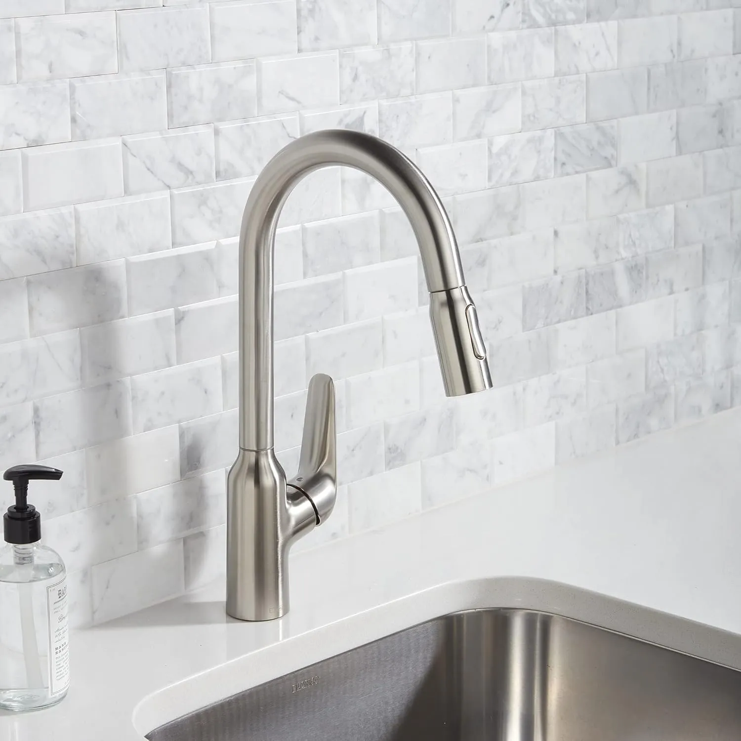 hansgrohe Focus N Stainless Steel High Arc Kitchen Faucet, Kitchen Faucets with Pull Down Sprayer, Faucet for Kitchen Sink, Stainless Steel Optic 71800801