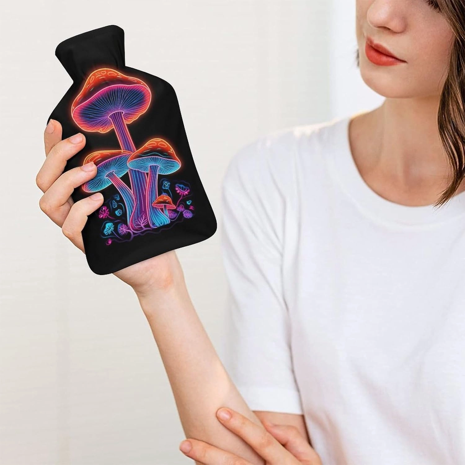 Hot Water Bottle with Soft Cover, Mushroom 1L Warm Water Bag for Menstrual Cramps, Fungus Neck and Shoulder Pain Relief, Ideal for Hand & Feet Warmer for Kids, Men & Women, Hot & Cold Compress