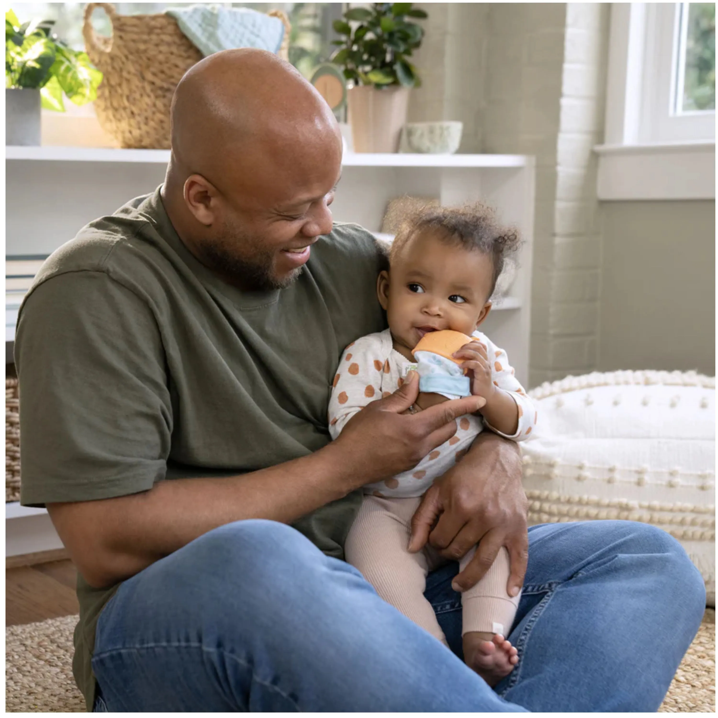 Ingenuity Teether Mitt - Kitt