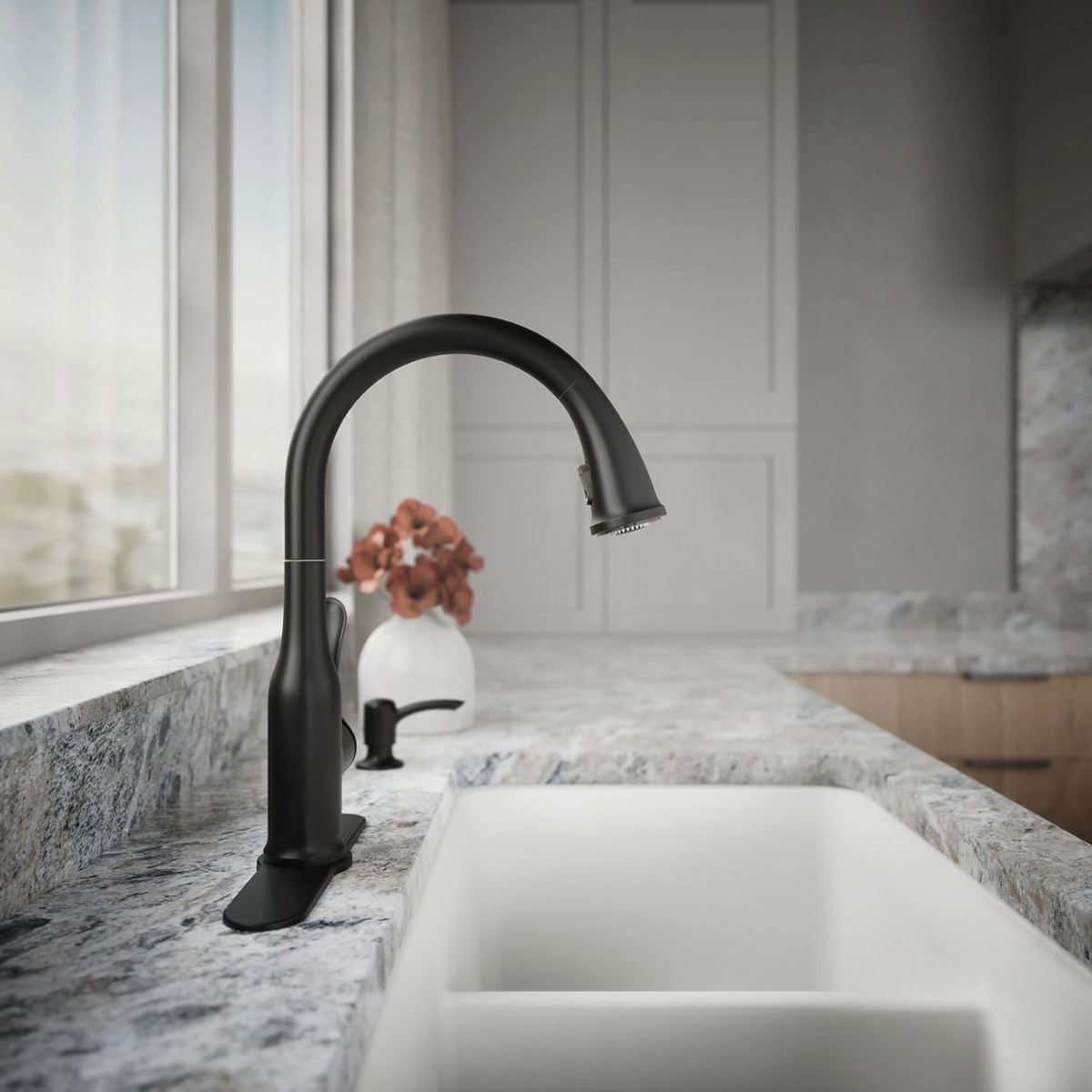 KOHLER Motif Pull Down Kitchen Faucet, Matte Black, 2 function spray head, Deck Plate Included, Magnetic Docking, K-REC23863-SD-BL