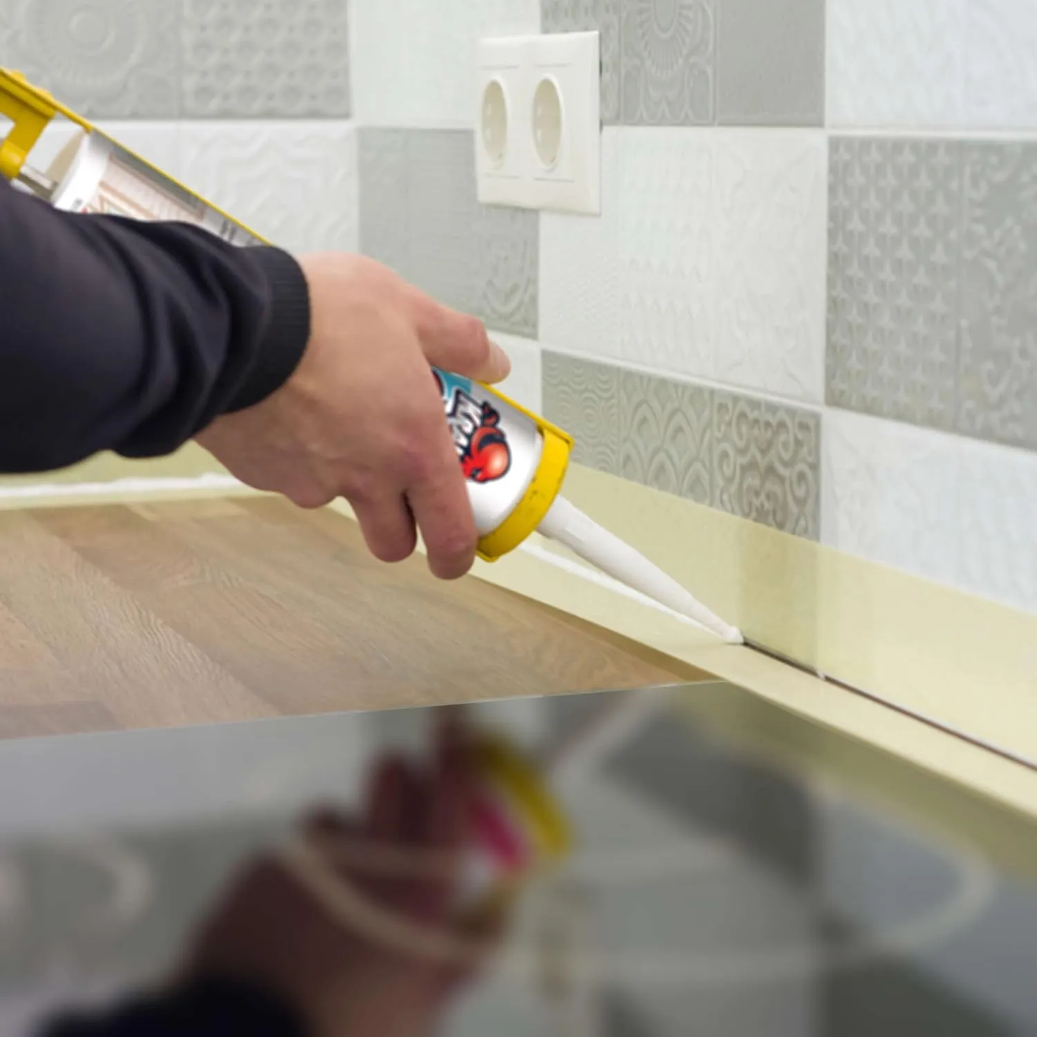 Kraken Bond RTV Silicone Caulk Clear - (12x10.1 fl.oz.) 100% Silicone Sealant Waterproof, Flexible Kitchen Sink Sealant, Caulking Sealant for Window and Door, 12 Pack