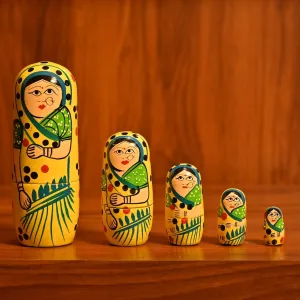 LOVENSPIRE Wooden Nesting Dolls Matryoshka Doll Set of 5 Hand Painted Indian Traditional Kondapalli Toys for Home Table Decor Wooden Stacking Dolls - Gifting Item Golu Dolls (6 Inch)