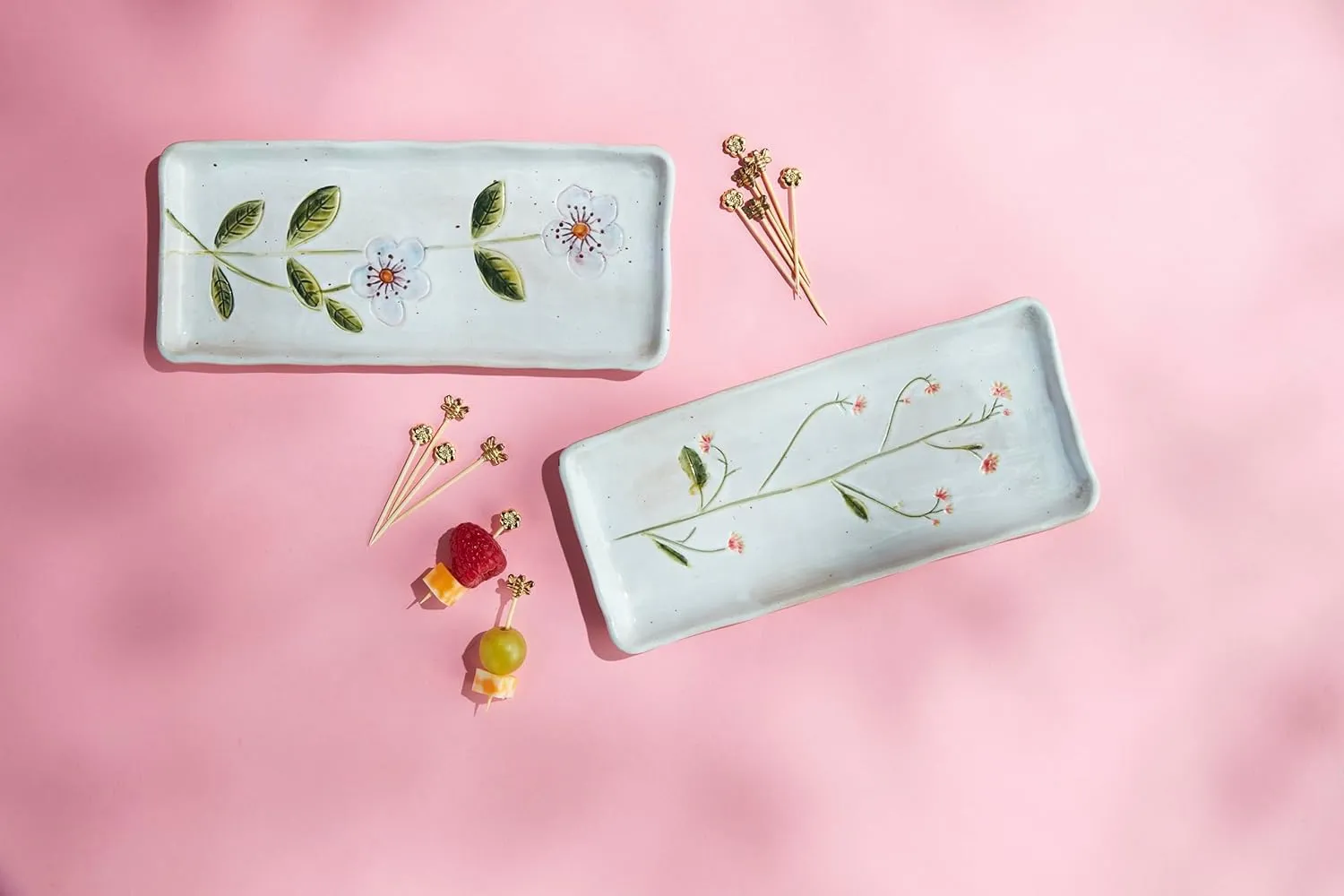 Mud Pie Flower Everything Tpick dish 4" x 9" | toothpick 3" PLATTERS & TRAYS, Blue