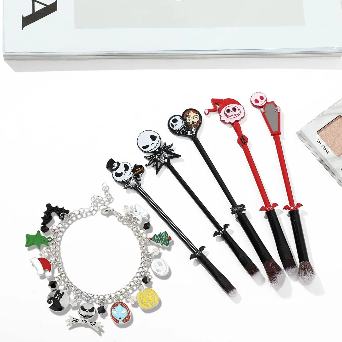 Nightmare Before Christmas Makeup Brushes, 5pcs Corpse Bride Anime Eye Make Up Brush Set with Sally Jack Skellington Charm Bracelet Gift for Women Girls