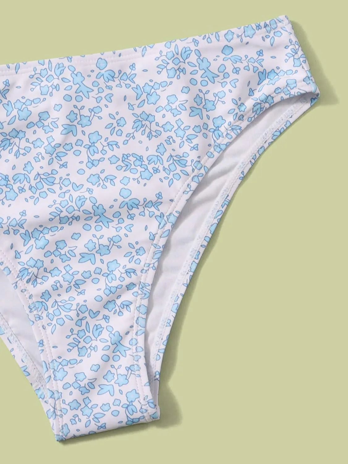 OYOANGLE Girl's 2 Piece Ditsy Floral Bikini Swimsuit Ring Linked Ruched Bathing Suit