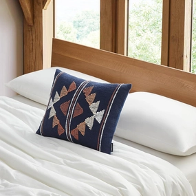 PENDLETON 30166 Glorieta Mesa Hypoallergenic Breathabl Plush Soft Comfortable Luxury Home Deco Pillow, 16-inch x 20-inch, Navy