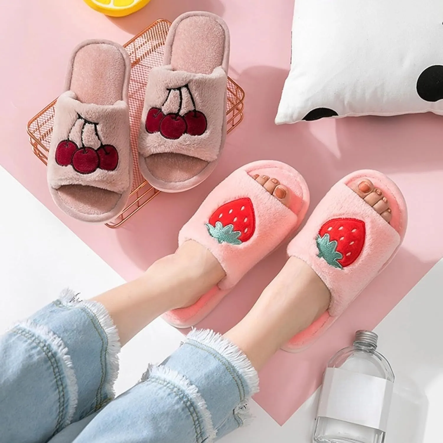 Women's Strawberry Slippers Non-Slip Indoor House Shoes Cute Fruit Plush Cozy Open Toe Cotton Bedroom Home Slippers with Memory Foam Lightweight Travel Portable